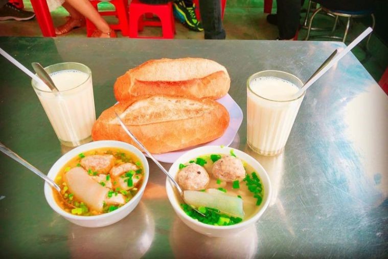 Bánh mì Xíu Mại Hoàng Diệu - Đà Lạt