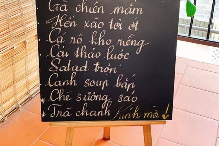 Quán Lá Chuối - Đà Lạt