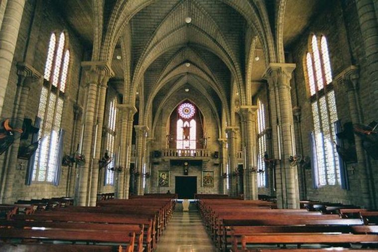 Nhà Thờ Đá - Nha Trang