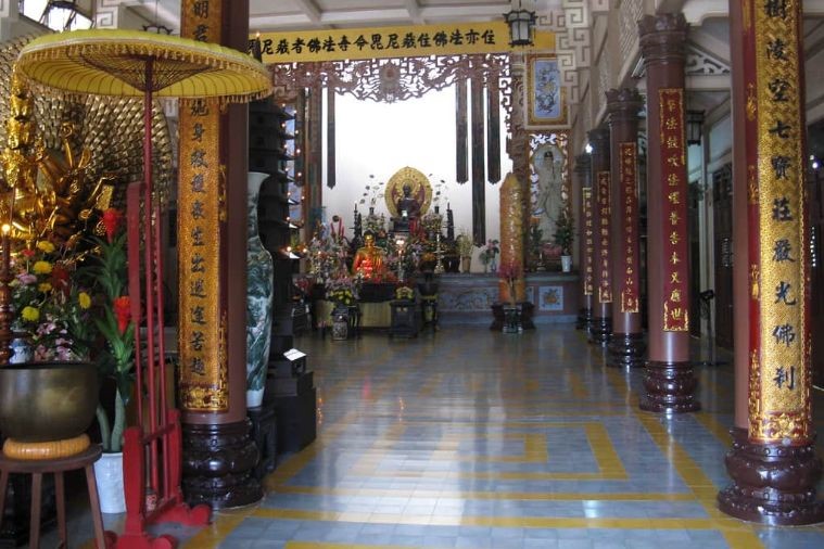 Chùa Long Sơn - Nha Trang