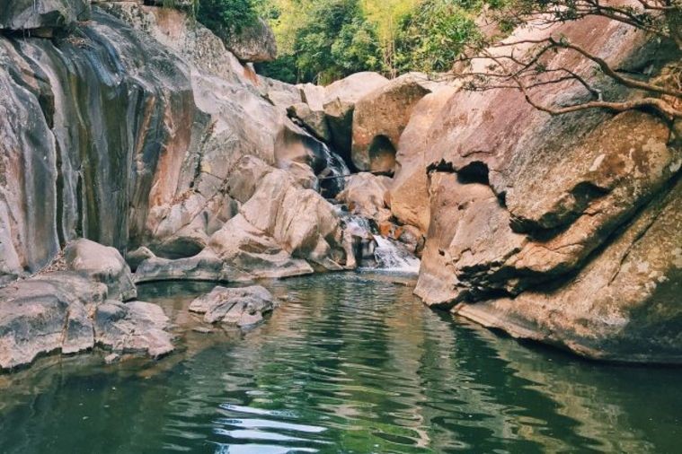 Suối Ba Hồ - Nha Trang 