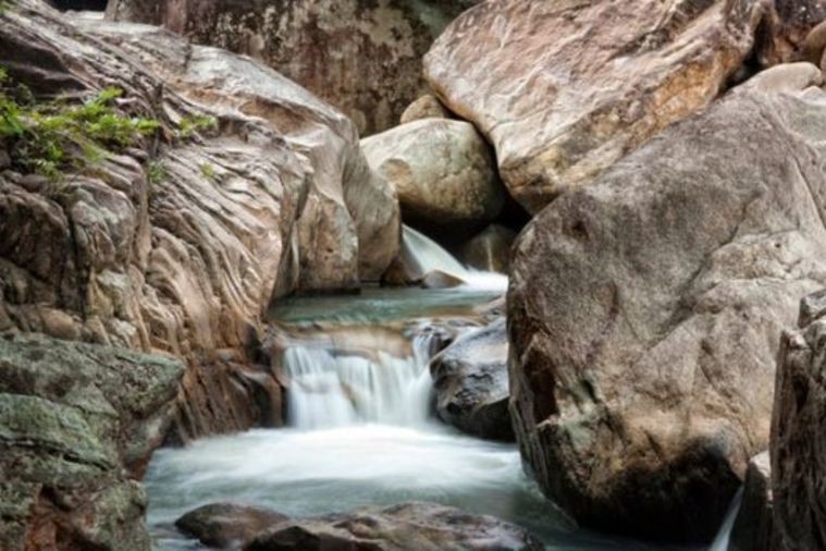 Suối Ba Hồ - Nha Trang 