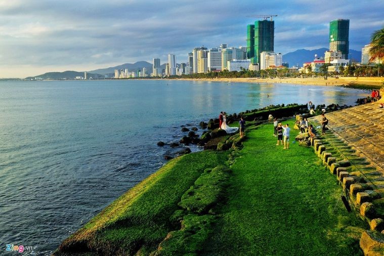 Bãi Đá Rêu - Nha Trang