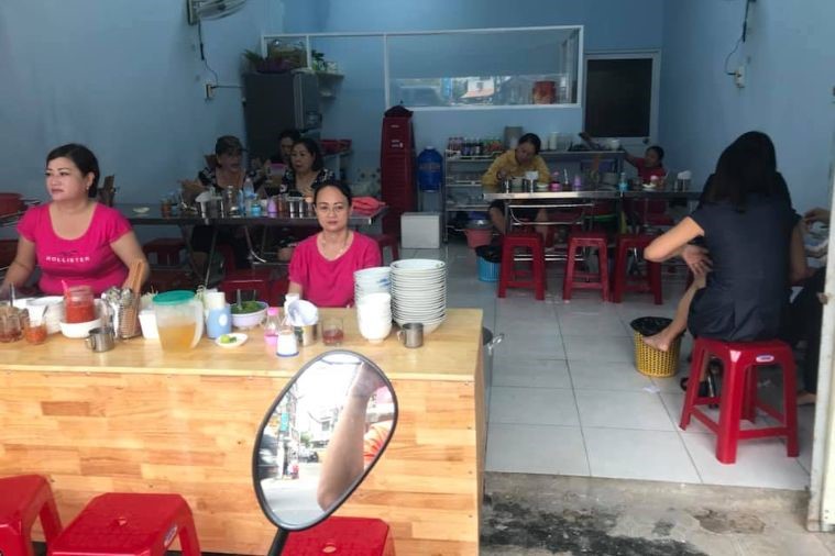 Bánh Canh Bà Thừa - Nha Trang