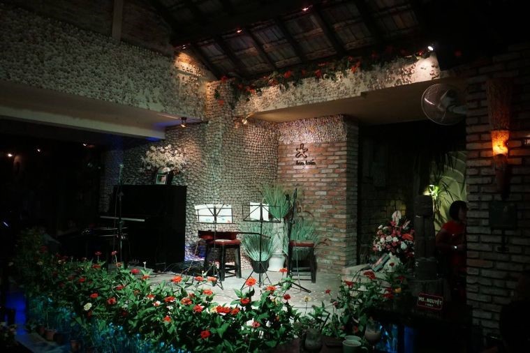 Cafe Hòn Kiến - Nha Trang