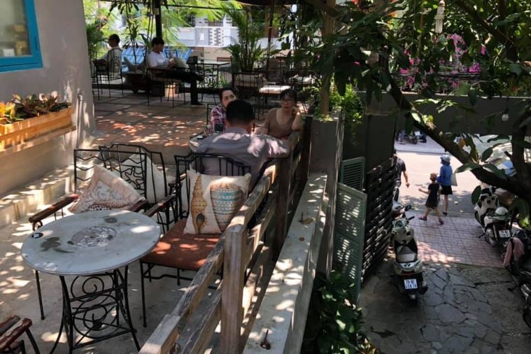 Cafe Hòn Kiến - Nha Trang