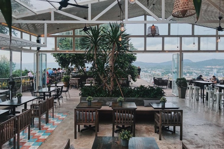 Chuồn Chuồn Sky Bar - Phú Quốc