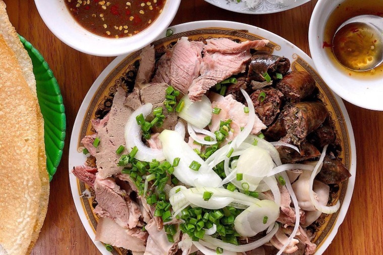 Quán Yến - bánh hỏi lòng heo  - Phú Yên