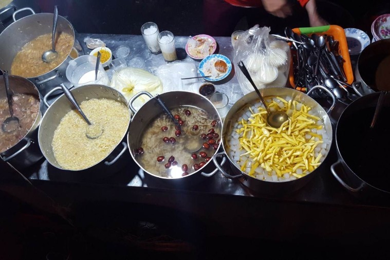 Chè 3K Cô Năm Cô Phượng - Phú Yên