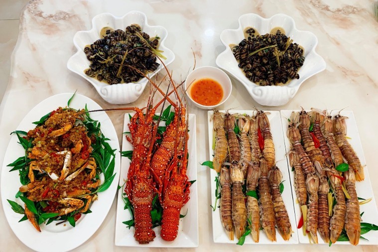 Karaoke - Restaurant STAR - Phú Yên