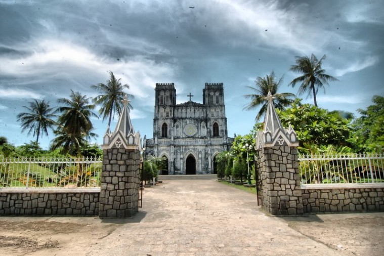 Nhà Thờ Mằng Lăng - Phú Yên