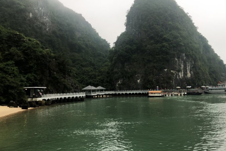 Vịnh Bái Tử Long - Hạ Long