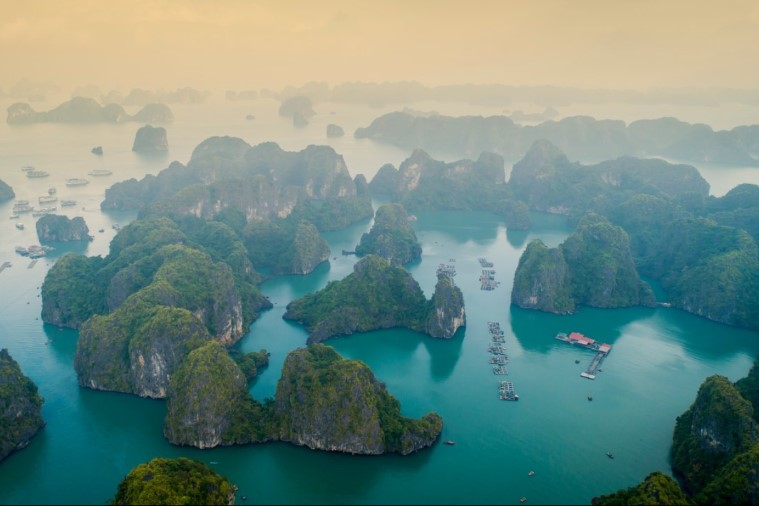 Vịnh Bái Tử Long - Hạ Long