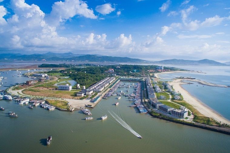 Bán đảo Tuần Châu - Hạ Long