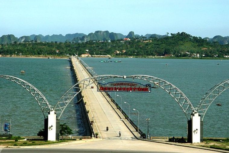 Bán đảo Tuần Châu - Hạ Long