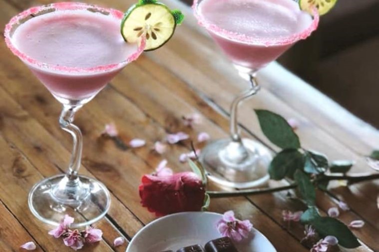 Old Town Cafe - Hạ Long