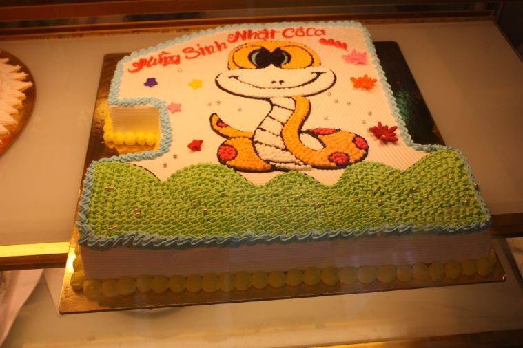 Dung Anh Coffee & Bakery - Hạ Long