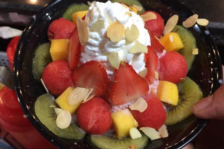 Cafe Xưa & Nay - Hạ Long