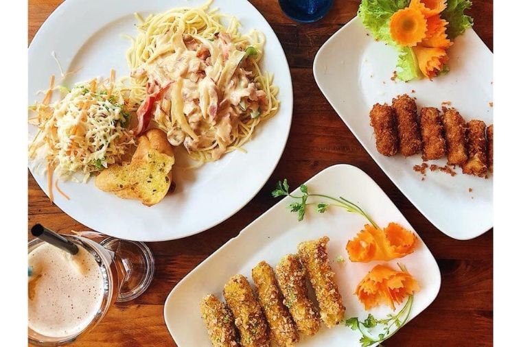 Cafe Xưa & Nay - Hạ Long