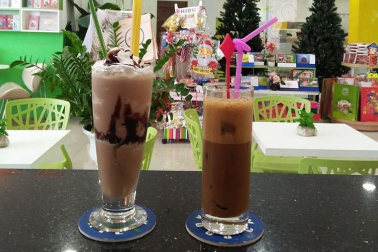 Book Cafe Phương Nam - Hạ Long