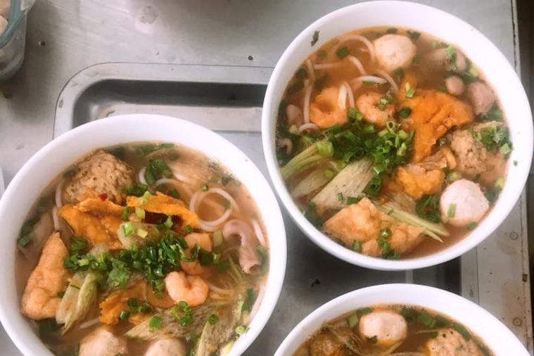 Ngự Uyển - Bún Cá Cay - Hạ Long