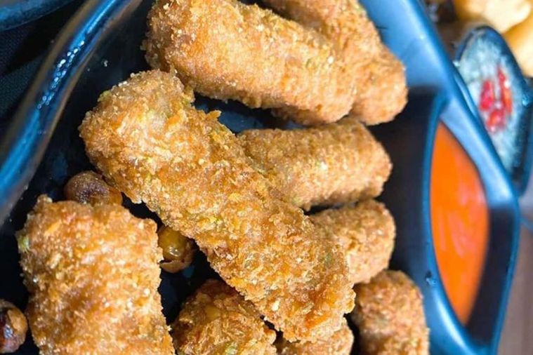 Ăn Vặt Cô Béo - Hạ Long