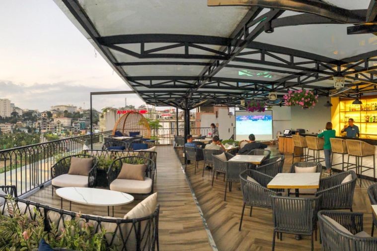 1988 Coffee & Bar - Hạ Long