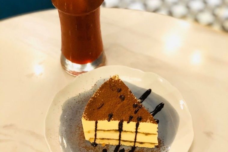 1988 Coffee & Bar - Hạ Long