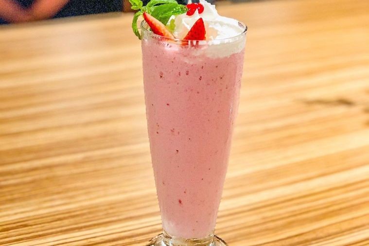 1988 Coffee & Bar - Hạ Long