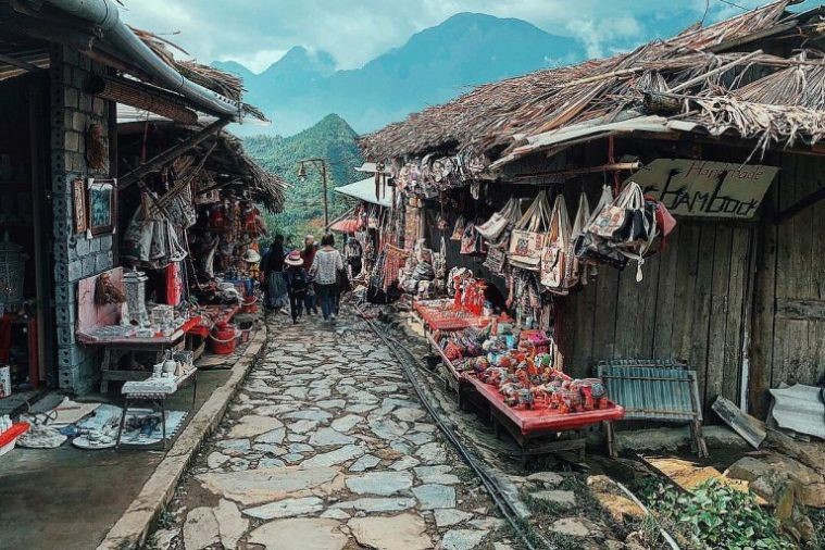 Bản Cát Cát - Sapa