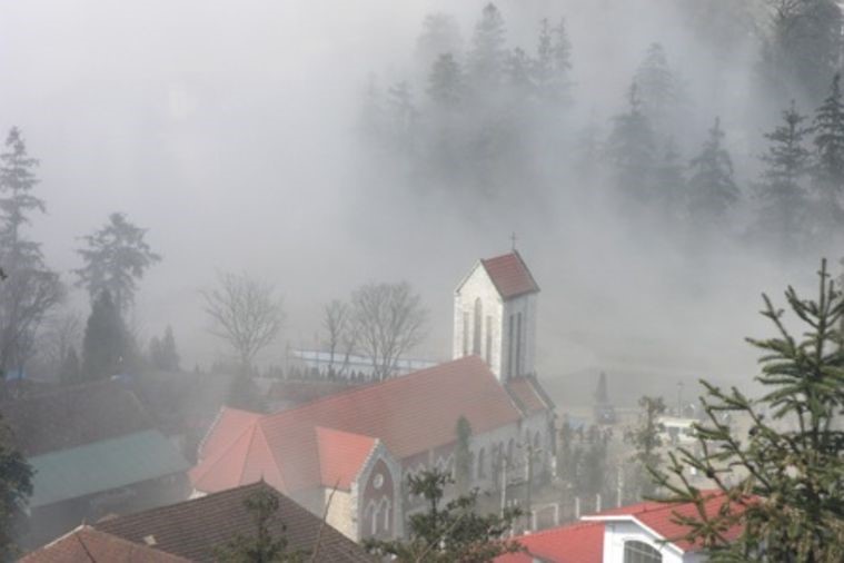 Nhà thờ Đá - Sapa