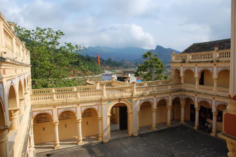 Dinh Hoàng A Tưởng - Sapa