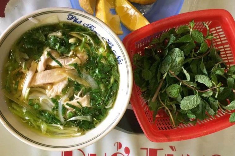 Quán Phở Tùng Hà Nội - Sapa