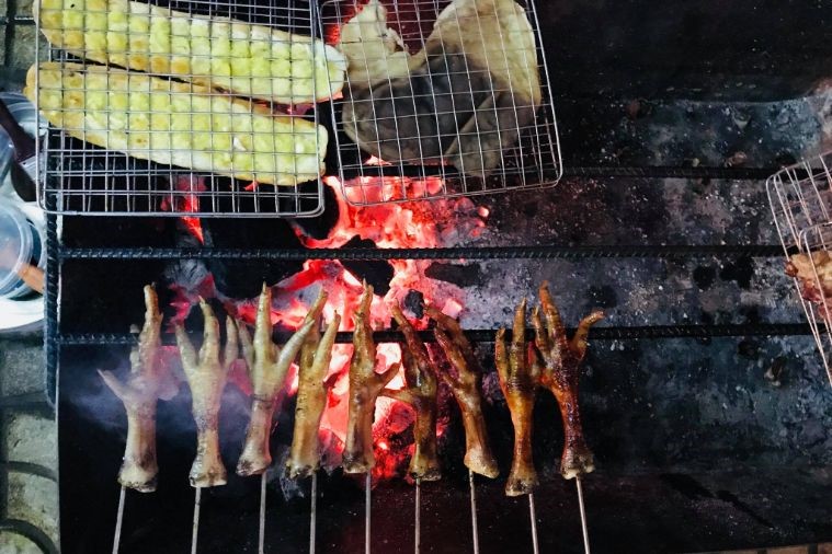 Chân gà nướng phố 8 - Ninh Bình