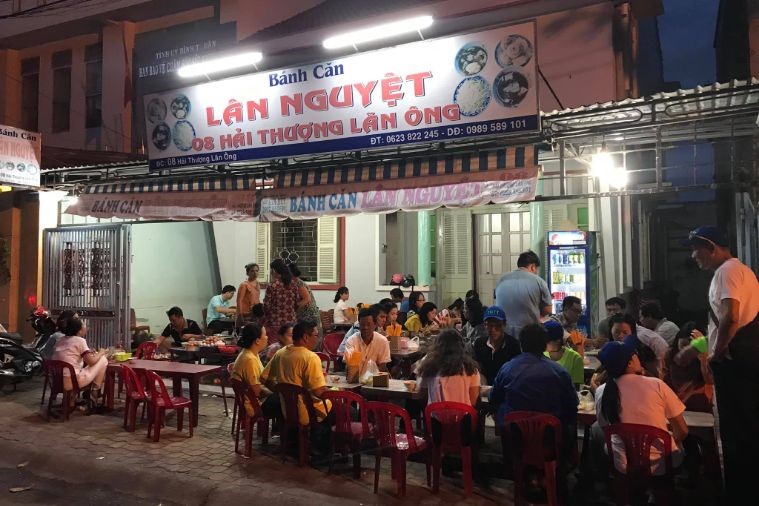Bánh căn Lân Nguyệt - Phan Thiết
