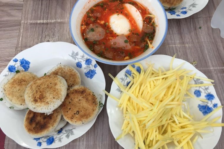 Bánh căn Lân Nguyệt - Phan Thiết