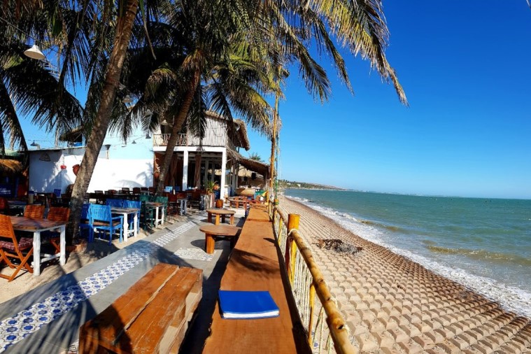 Line Up Bar & Grill - Phan Thiết