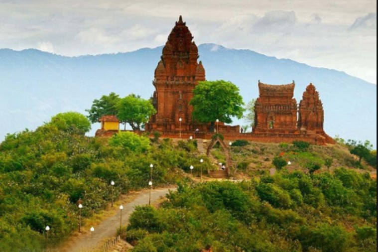Tháp Chàm Poshanư - Phan Thiết