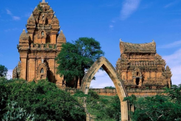 Tháp Chàm Poshanư - Phan Thiết
