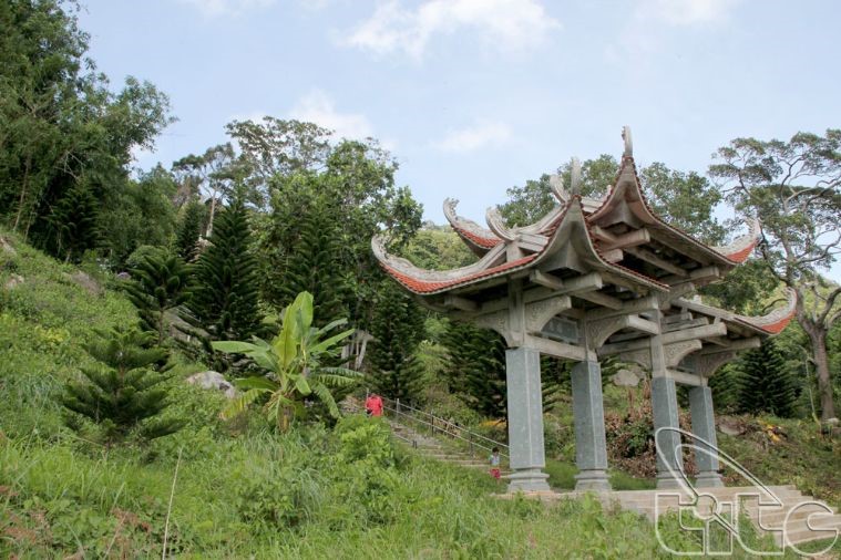 Chùa núi Tà Cú - Phan Thiết