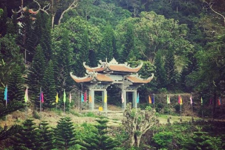 Chùa núi Tà Cú - Phan Thiết