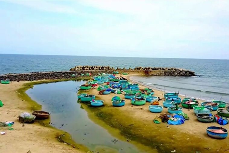 Bãi đá Ông Địa - Phan Thiết