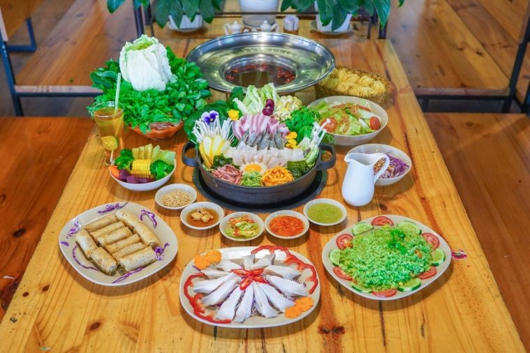 Nhà hàng buffet rau LeGuda - Đà Lạt
