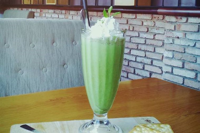 Voulez-Vous Cafe & Wine Bar - Đà Lạt