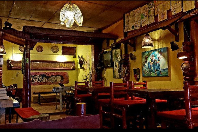 Mountain Bar & Pub - Sapa