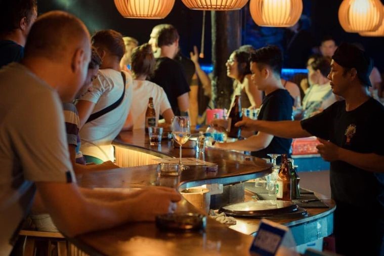 Chameleon Beach Bar - Phan Thiết