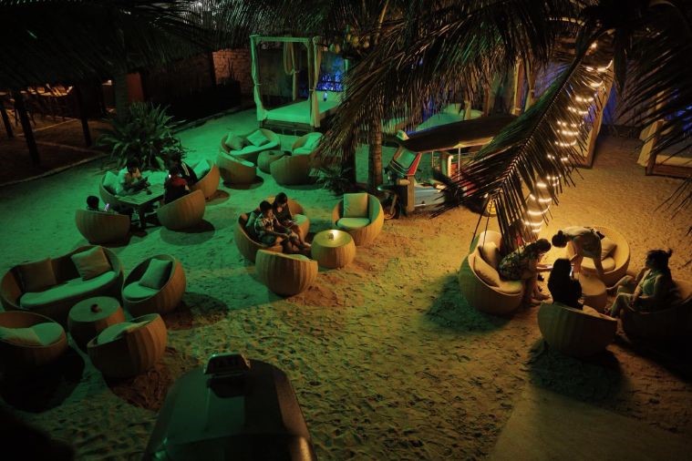 Chameleon Beach Bar - Phan Thiết