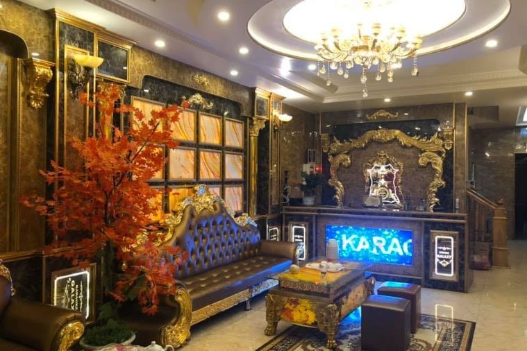 Karaoke Galaxy - Sapa