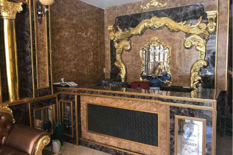 Karaoke Galaxy - Sapa