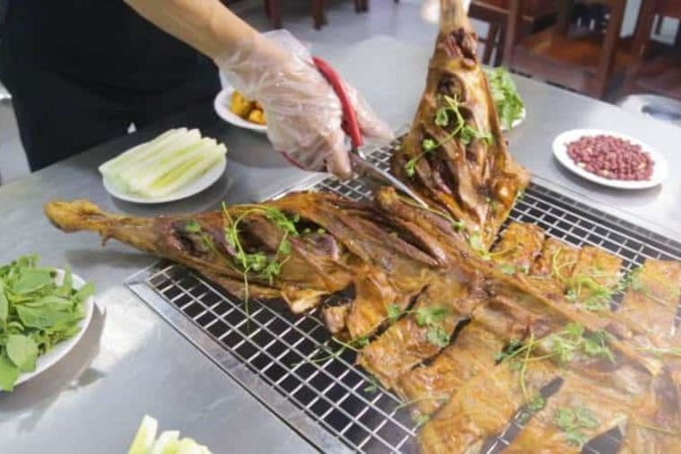 Quán Nhậu Tài Ký Cây Dương - Phú Quốc